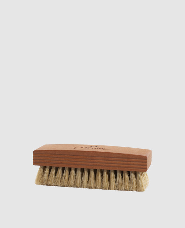 High-quality polishing brush with horsehair bristles