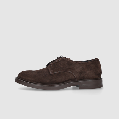 Text: Men's dance shoes