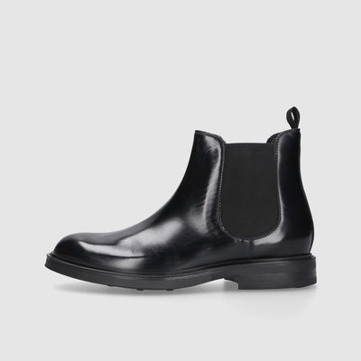 Chelsea boots for men