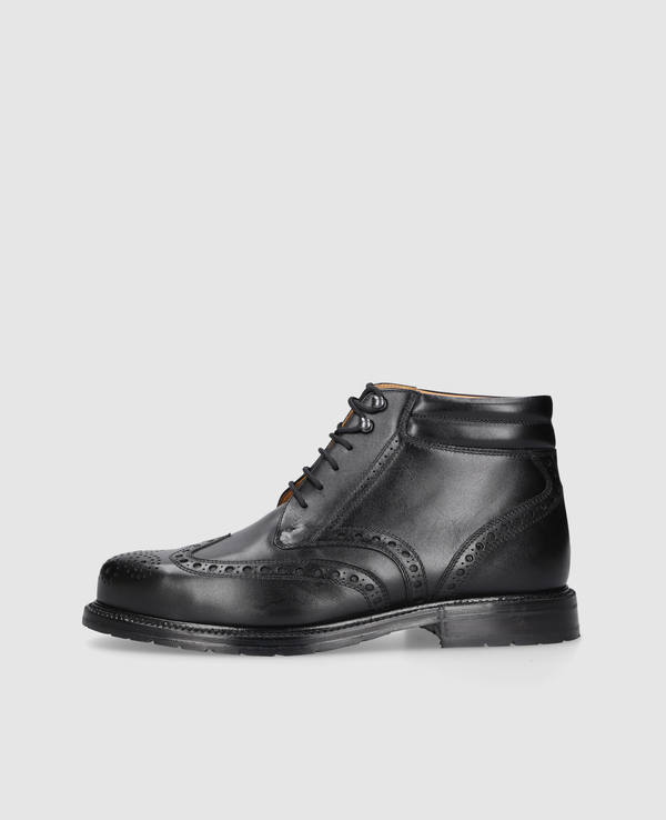 Buda Full Brogue BC Boot aus Boxcalf